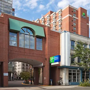 מלון Express Downtown By Ihg, טורונטו